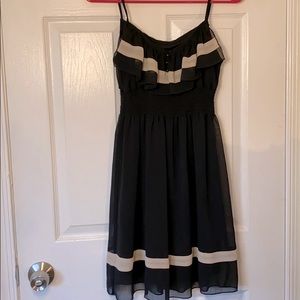 Sleeveless black dress
